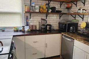 6208 Walton Ave, Suitland, MD 20746 - Photo 5