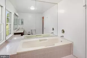 6105 Gallery St, Bowie, MD 20720 - Photo 23