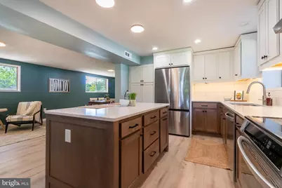 7603 Wellesley Drive, College Park, MD 20740 - Photo 11