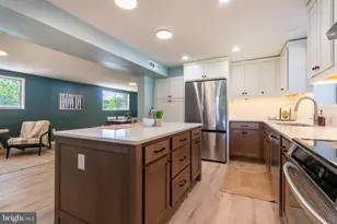 7603 Wellesley Dr, College Park, MD 20740 - Photo 11