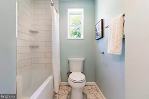 7603 Wellesley Dr, College Park, MD 20740 - Photo 25