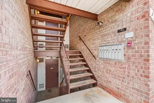 516 Wilson Bridge Dr, Oxon Hill, MD 20745 - Photo 3