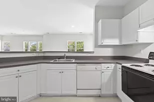 3022 Bellamy Way, Suitland, MD 20746 - Photo 11