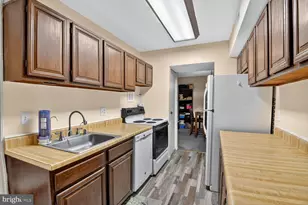 8007 Mandan Rd, Greenbelt, MD 20770 - Photo 9