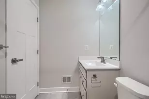10720 Presidential Pkwy, Upper Marlboro, MD 20772 - Photo 29