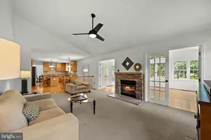 10102 Mallard Pond Ct, Laurel, MD 20708 - Photo 21