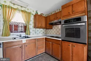 16109 Pond Meadow Ln, Bowie, MD 20716 - Photo 11