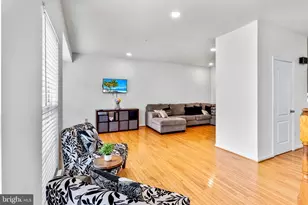 1134 Ring Bill Loop, Upper Marlboro, MD 20774 - Photo 17