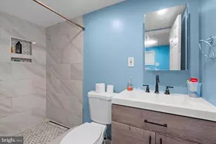 6504 Knollbrook Dr, Hyattsville, MD 20783 - Photo 17
