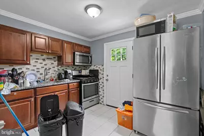 6504 Knollbrook Drive, Hyattsville, MD 20783 - Photo 7