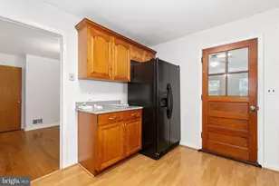 9717 48th Pl, College Park, MD 20740 - Photo 13