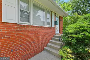 9717 48th Pl, College Park, MD 20740 - Photo 3