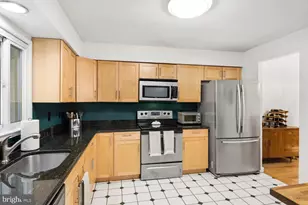 15013 Narrows Ln, Bowie, MD 20716 - Photo 11