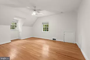 4104 Woodberry St, University Park, MD 20782 - Photo 19