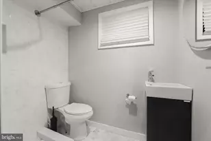 4104 Woodberry St, University Park, MD 20782 - Photo 25