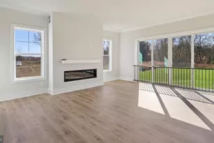 16503 Golden Crown Dr, Upper Marlboro, MD 20774 - Photo 13