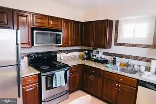 8703 Grasmere Ct, Fort Washington, MD 20744 - Photo 7