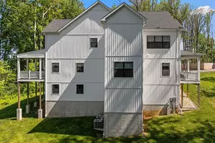 16608 Sylvan Dr, Bowie, MD 20715 - Photo 45
