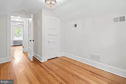 4805 Calvert Road, College Park, MD 20740 - Photo 21