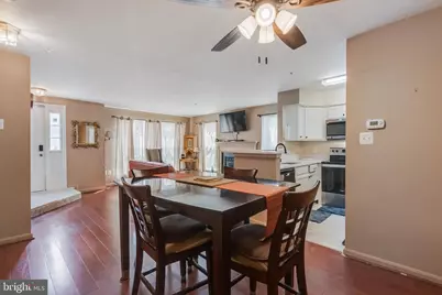 3509 65th Avenue #11A, Hyattsville, MD 20784 - Photo 9