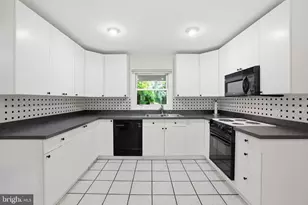 12308 Melling Ln, Bowie, MD 20715 - Photo 9