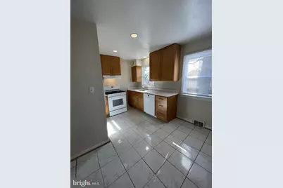 4004 74th Pl, Hyattsville, MD 20784 - Photo 5