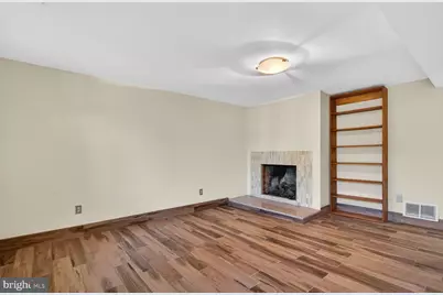 2422 Parkway, Cheverly, MD 20785 - Photo 21