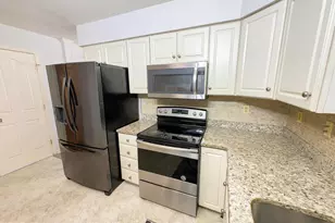 7504 Cailen Ct, Beltsville, MD 20705 - Photo 9