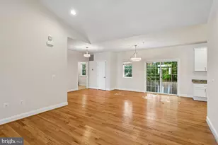 4806 Chief Chris Kyle Ct, Riverdale, MD 20737 - Photo 9