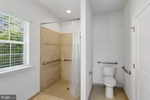 4806 Chief Chris Kyle Ct, Riverdale, MD 20737 - Photo 25