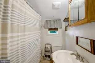 9205 Piscataway Rd, Clinton, MD 20735 - Photo 11