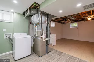9205 49th Ave, College Park, MD 20740 - Photo 35