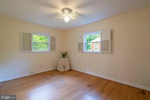9205 49th Ave, College Park, MD 20740 - Photo 33