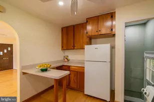 9205 49th Ave, College Park, MD 20740 - Photo 17