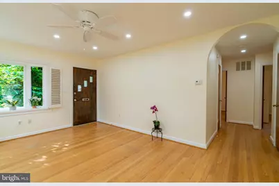 9205 49th Avenue, College Park, MD 20740 - Photo 11