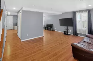 7743 Burnside Rd, Landover, MD 20785 - Photo 5