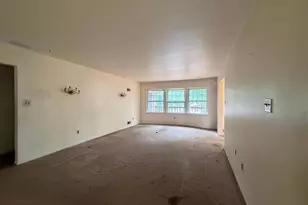 9006 Glenarden Pkwy, Glenarden, MD 20706 - Photo 17
