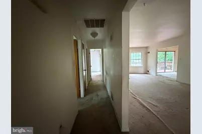 9006 Glenarden Parkway, Glenarden, MD 20706 - Photo 25