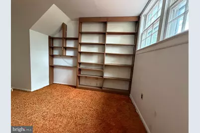 9006 Glenarden Parkway, Glenarden, MD 20706 - Photo 37