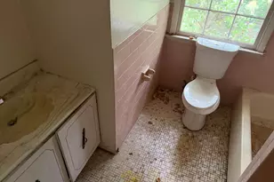 9006 Glenarden Pkwy, Glenarden, MD 20706 - Photo 29