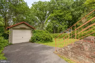 4220 Sheridan St, Hyattsville, MD 20782 - Photo 31