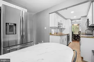 15818 Millbrook Ln, Laurel, MD 20707 - Photo 17