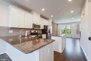 6102 Chronicle St, Hyattsville, MD 20782 - Photo 5