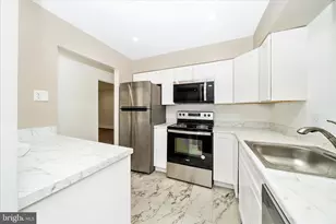 10125 Prince Pl, Upper Marlboro, MD 20774 - Photo 15