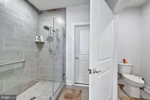 102 St Ives Pl, Oxon Hill, MD 20745 - Photo 9