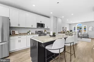 4925 Devitt Pl, Oxon Hill, MD 20745 - Photo 17