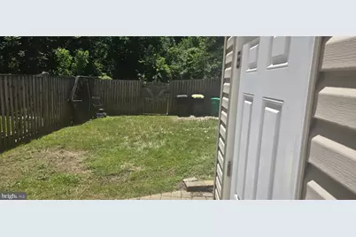8913 Grandhaven Avenue, Upper Marlboro, MD 20772 - Photo 17