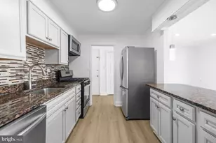 522 Wilson Bridge Dr, Oxon Hill, MD 20745 - Photo 7