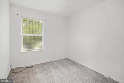 5717 Falkland Place, Capitol Heights, MD 20743 - Photo 13