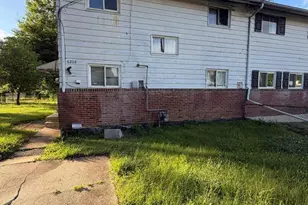 6208 Seat Pleasant Dr, Capitol Heights, MD 20743 - Photo 3